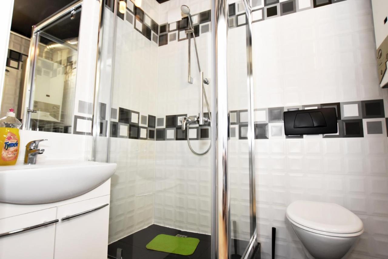 City Central Hostel Wroclaw Bagian luar foto