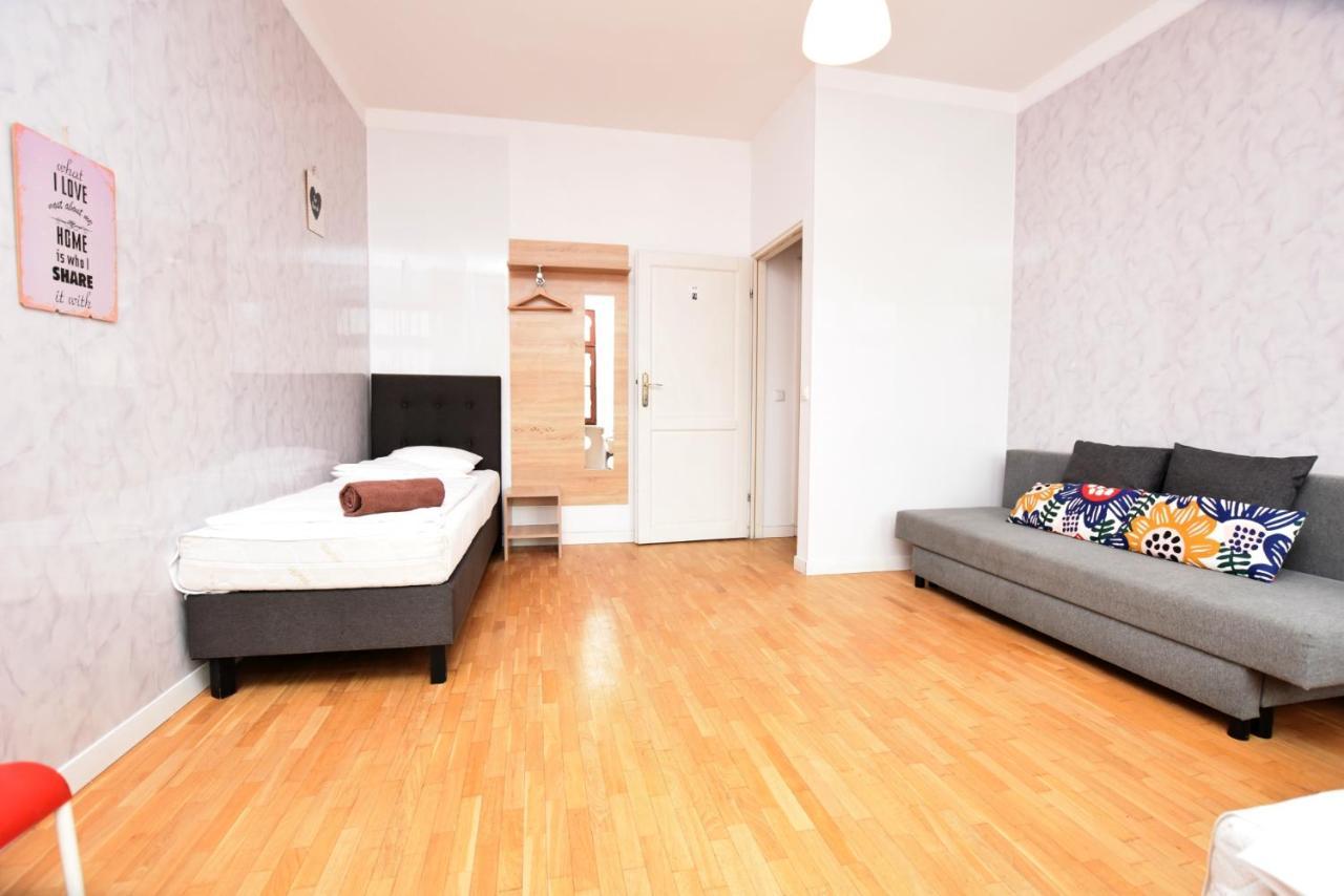 City Central Hostel Wroclaw Bagian luar foto