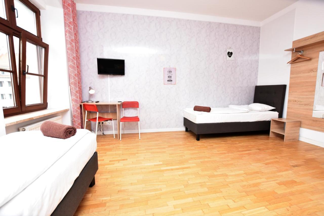 City Central Hostel Wroclaw Bagian luar foto
